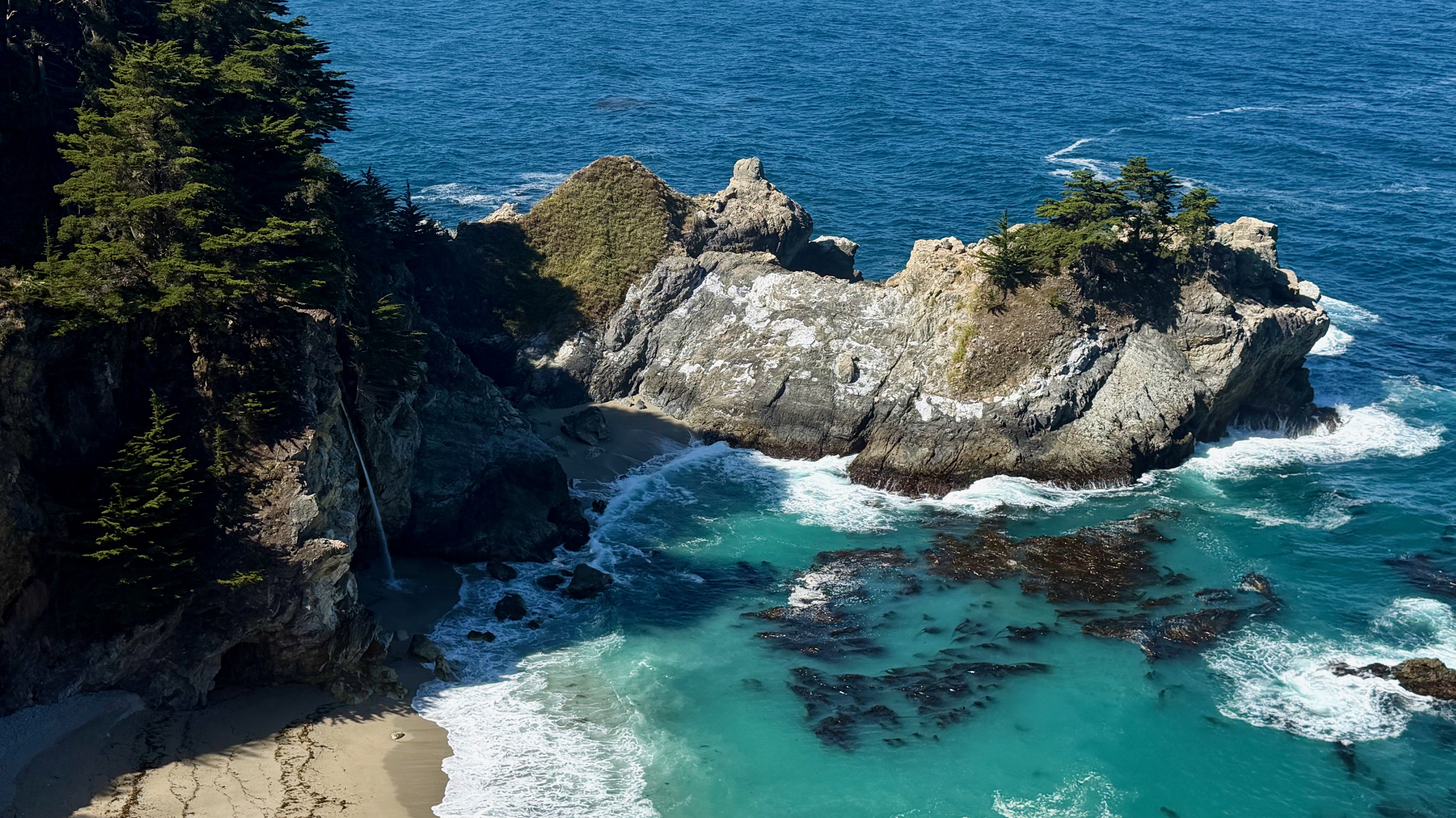 Julia Pfeiffer Burns State Park/53034 CA-1, Big Sur, CA 93920, USA