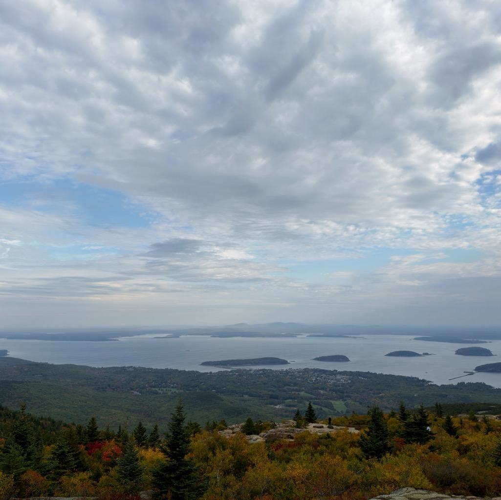 Cadillac Summit Loop, Acadia NP/
		    Cadillac Mountain, Public bathroom, Parking lot, 707 Cadillac Summit Rd Public bathroom, Bar Harbor, ME 04609, USA