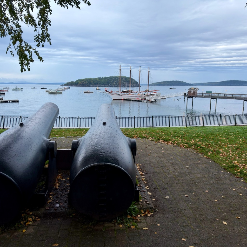 Bar Harbor, ME/
		    Agamont Park, Newport Dr, Bar Harbor, ME 04609, USA