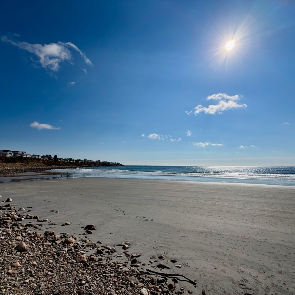 
		    73 Long Beach Ave, York, ME 03909, USA