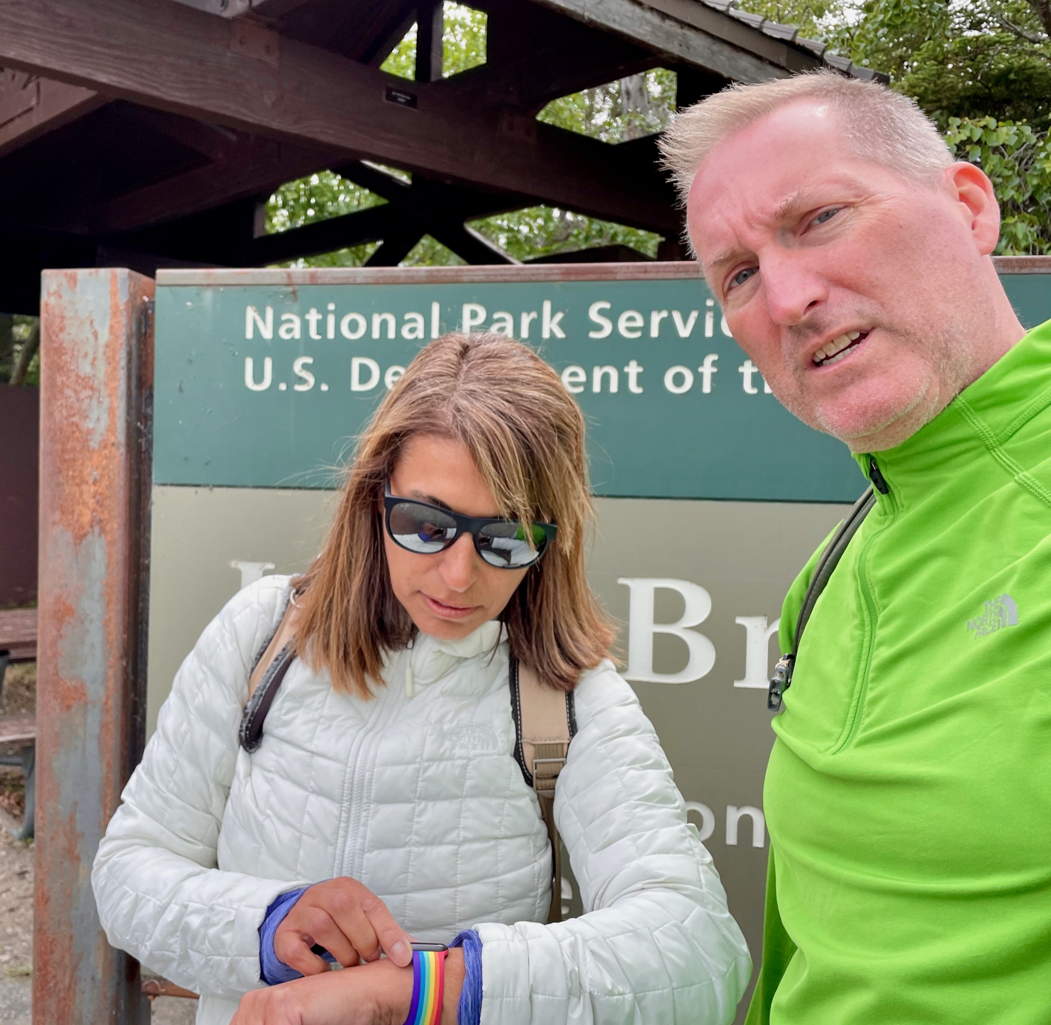 Assana constantly messing with the Watch & iPhone camera deal/