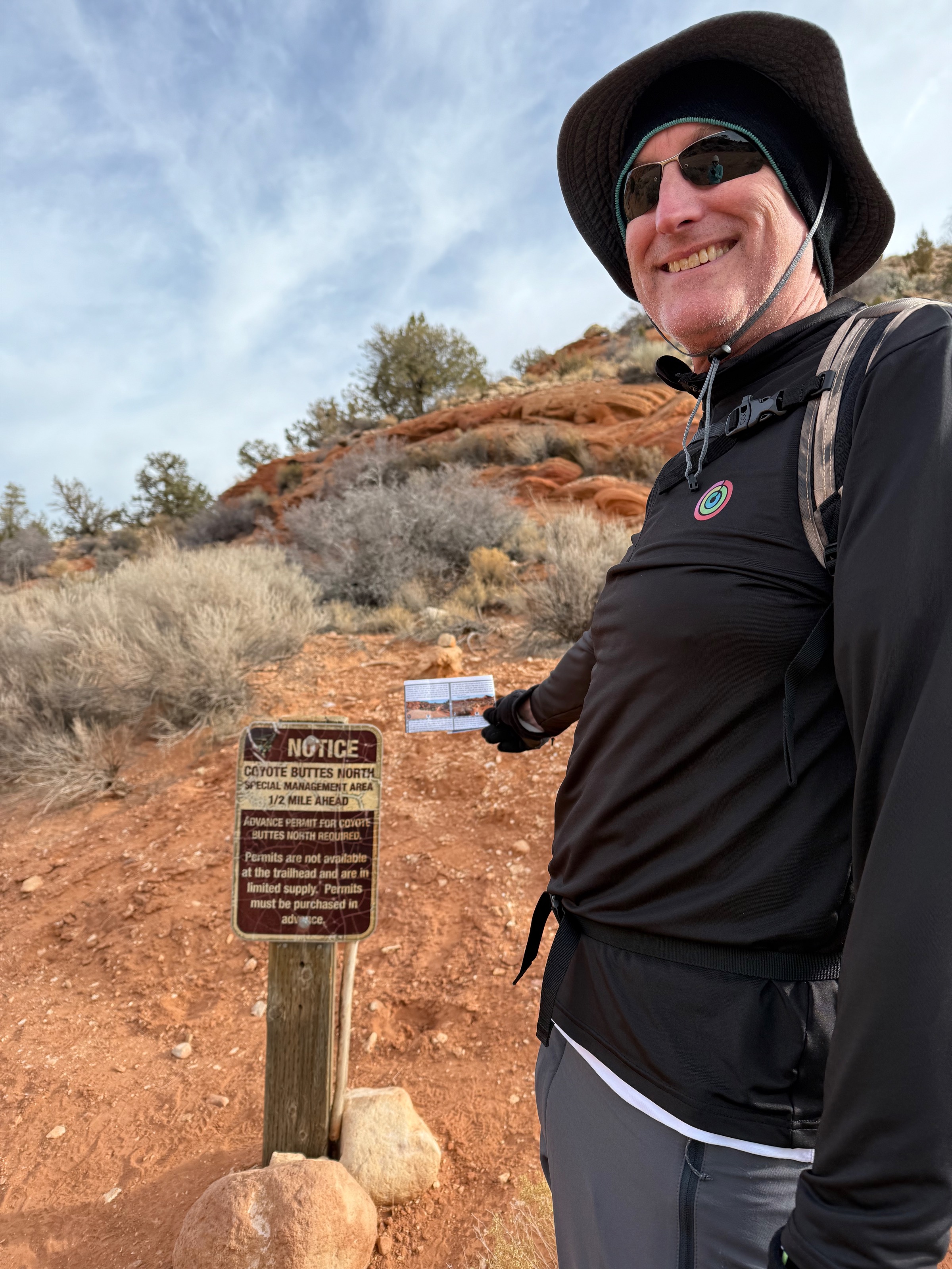 The Wave... the hike starts/