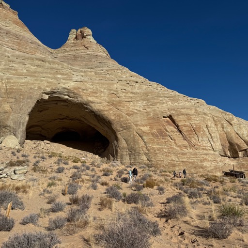 Broken Arrow Cave... Assana for scale/
		    