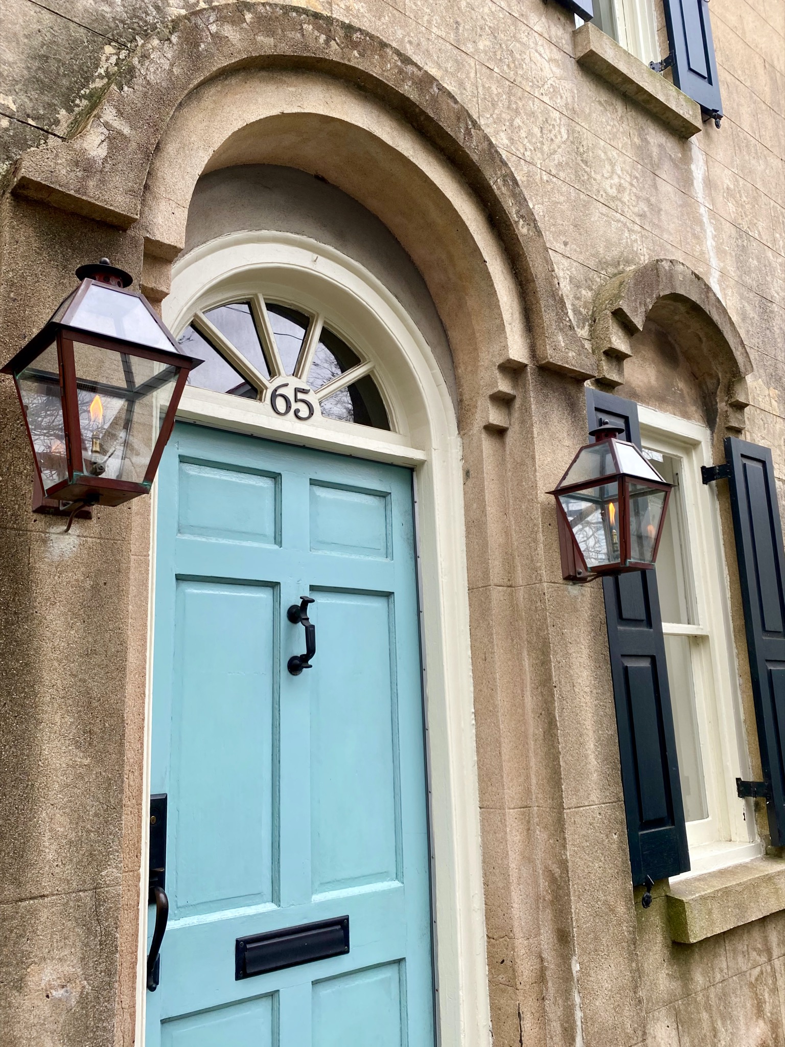 Lamps burning real gas... 24/7!/