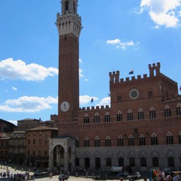 Another tower we climbed: Torre del Mangia/
		    