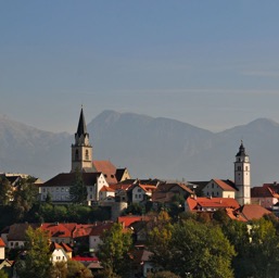 A typical Slovenian town on the way to Lake Bled/
		    