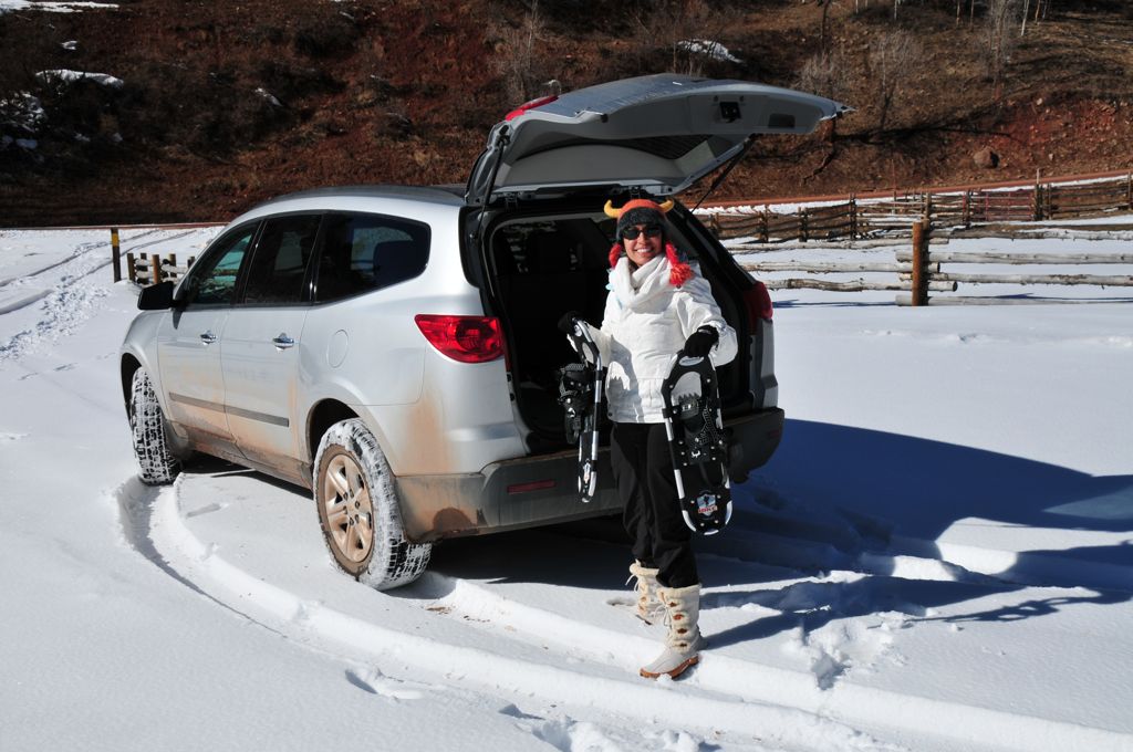 Snowshoeing to the Geyser.../