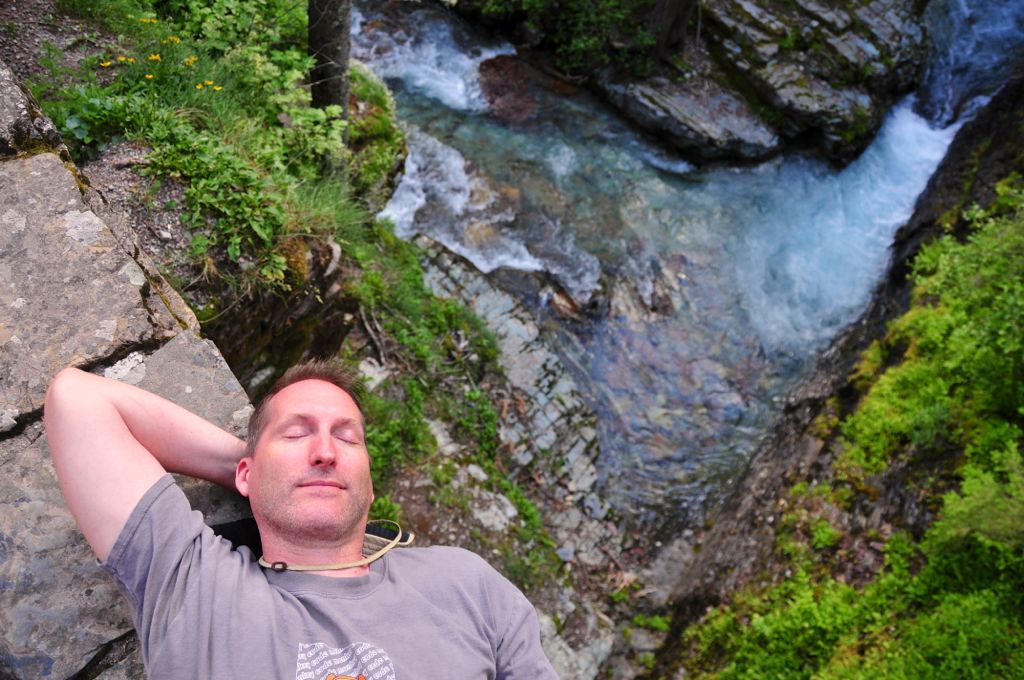 Napping to the sound of gushing water/