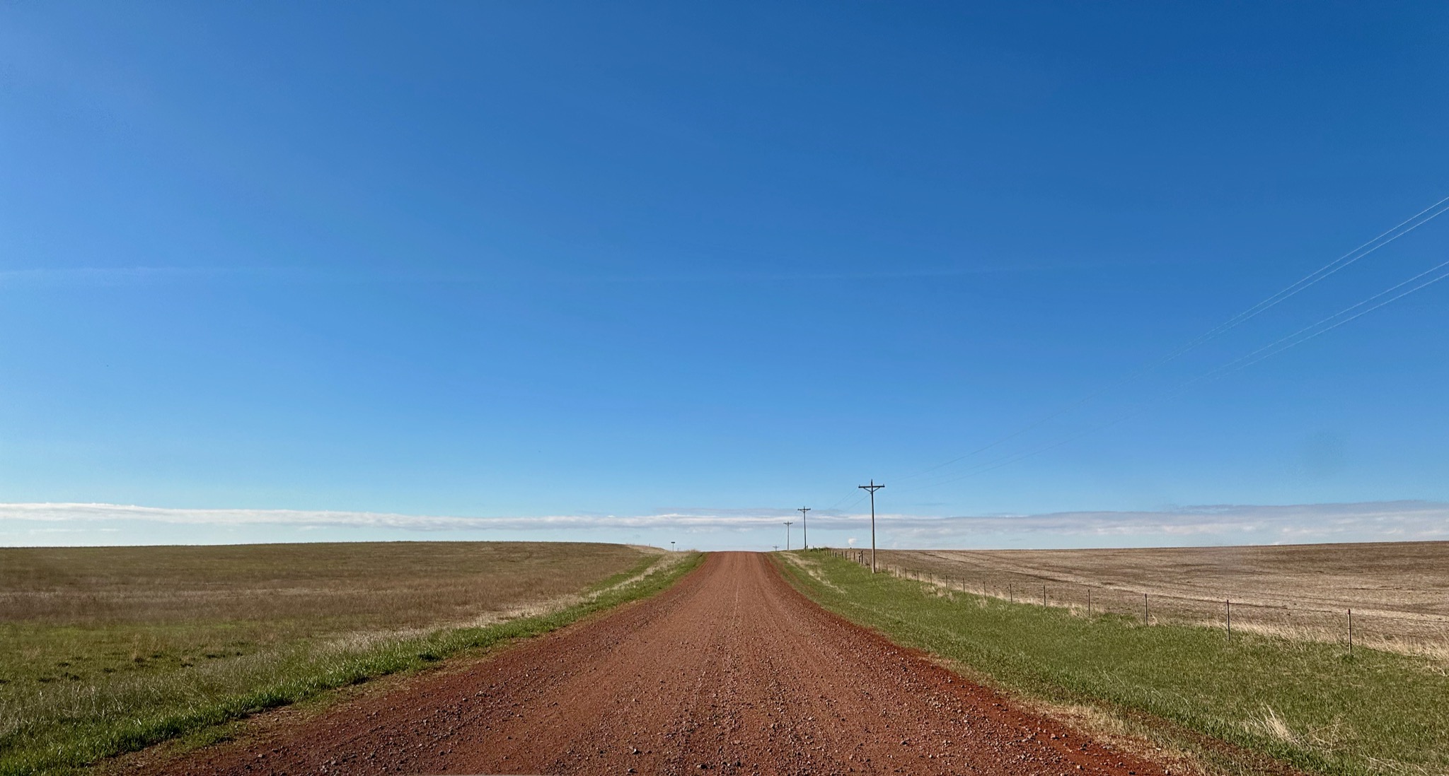 Apple Maps decided we should exit the interstate and take this road instead/623 Yates Rd E, Wibaux, MT 59353, USA