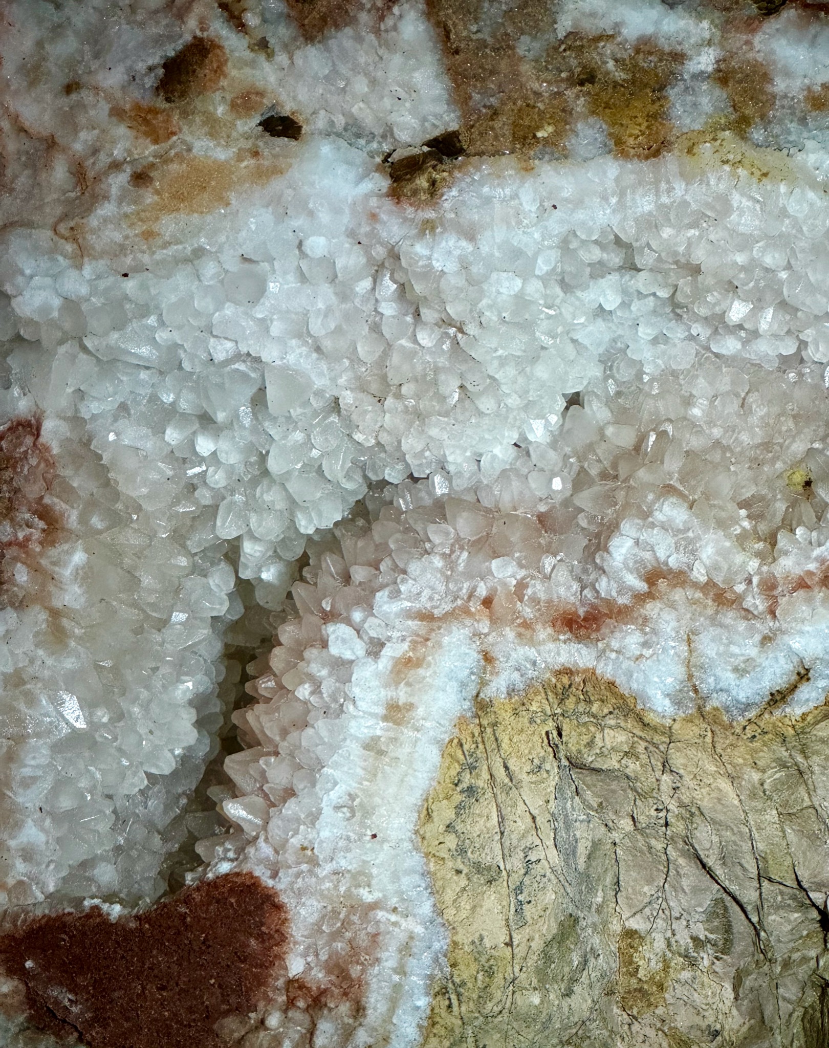 11149 US-16, Custer, SD 57730, USA