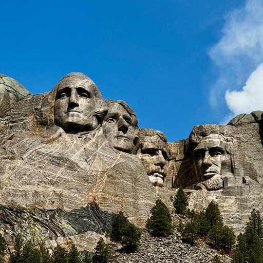 Mount Rushmore National Memorial/
		    64 Presidential Trail, Keystone, SD 57751, USA