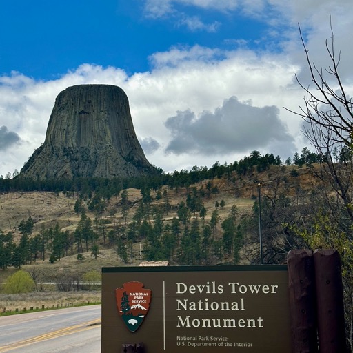 Devils Tower, Wyoming/
		    62 WY-110, Devils Tower, WY 82714, USA