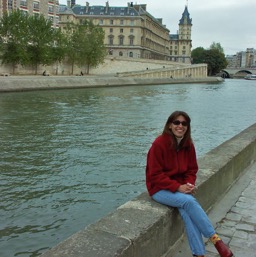 Assana and the Seine/
		    