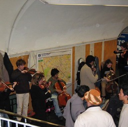 Metro concert/
		    