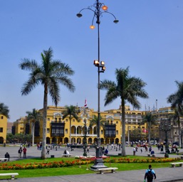 Plaza Mayor, Lima/
		    