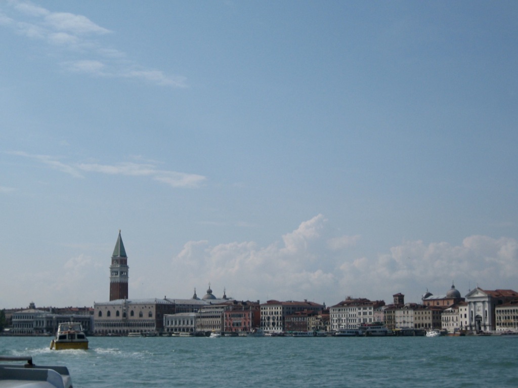 Views from the water bus/