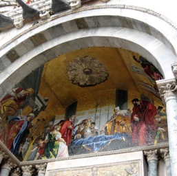 Mosaics on Saint Peter's Basilica/
		    