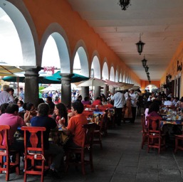 Cafés around the Zócalo/
		    