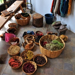 ... with natural dyes/
		    
