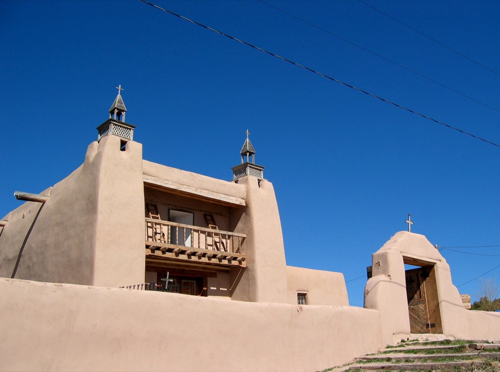 Just a cute church.../