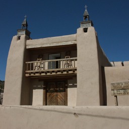 A church on the way to Taos/
		    