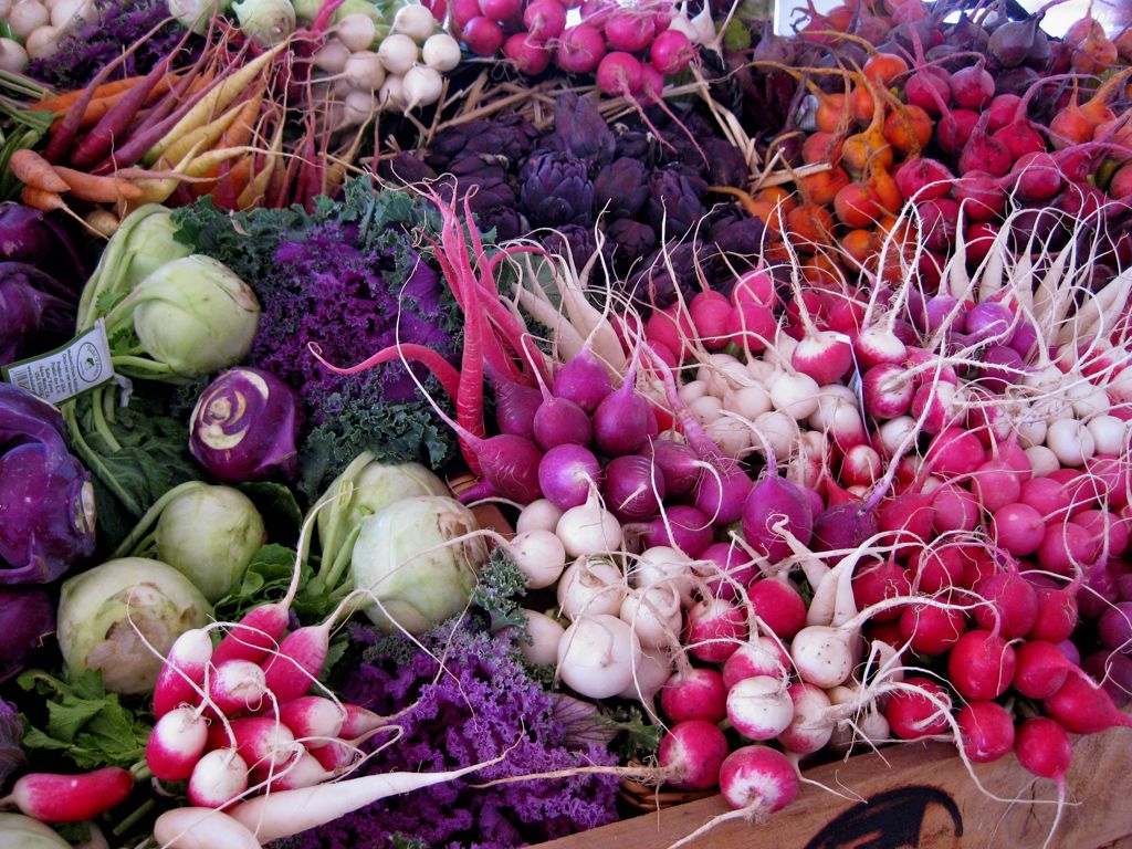How many types of radish can you count?/