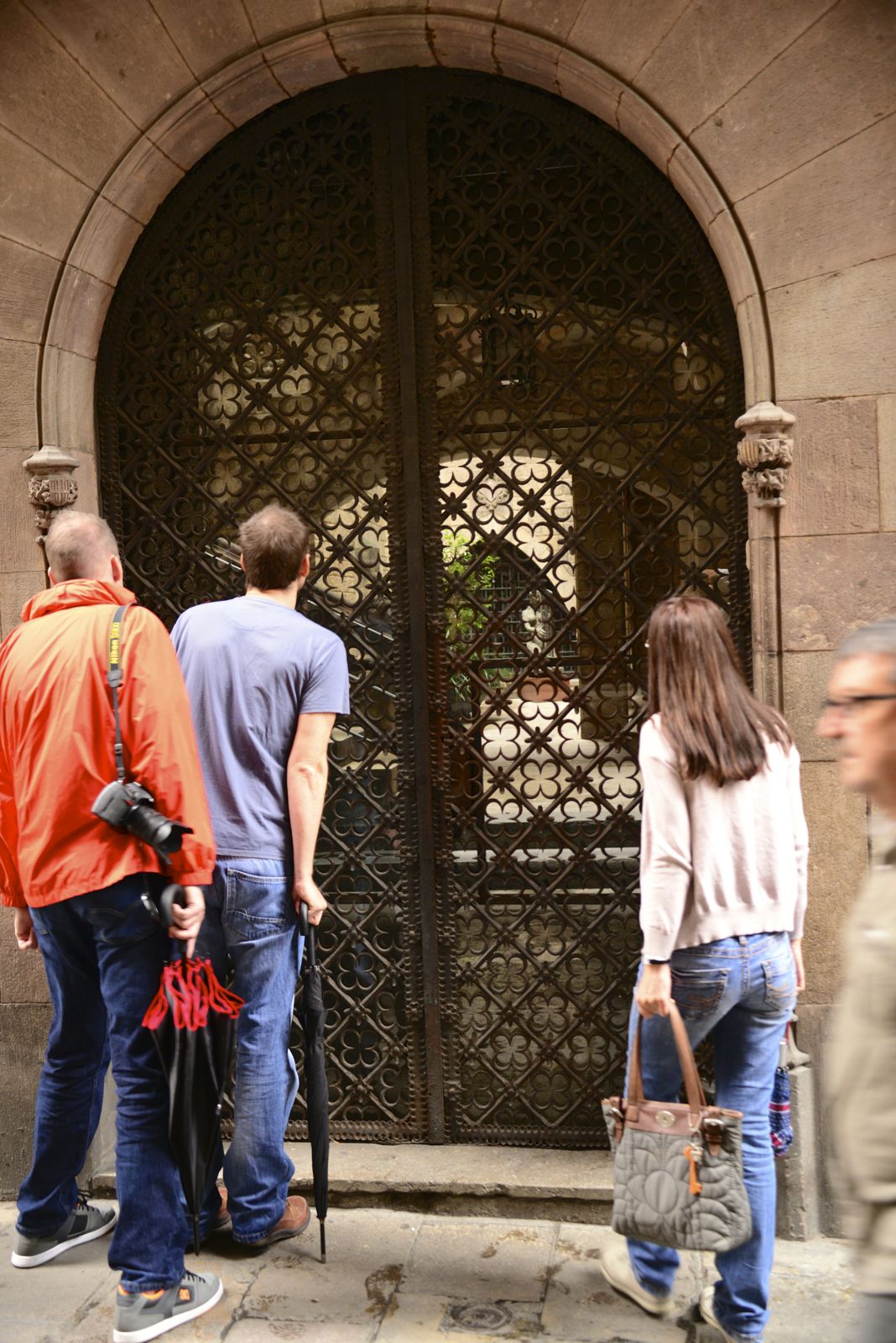 Snooping in someone's patio/