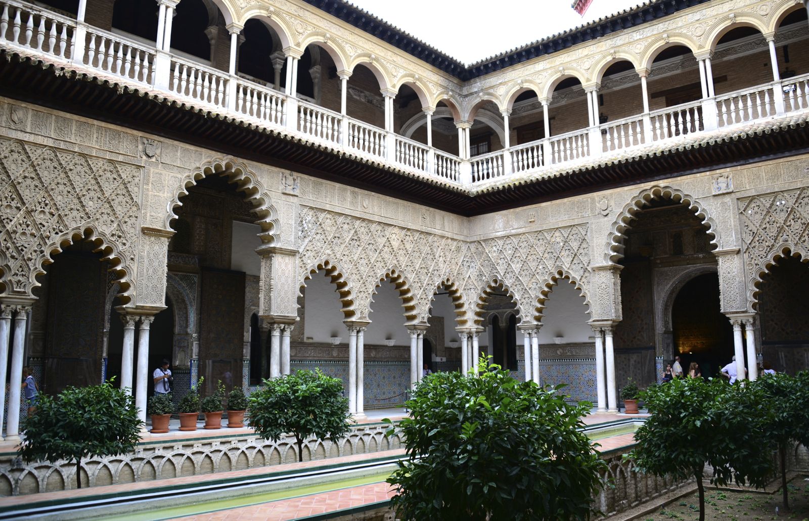 Patio de las Doncellas/