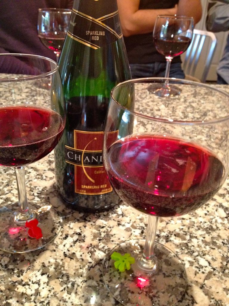 Sparkling red wine!/