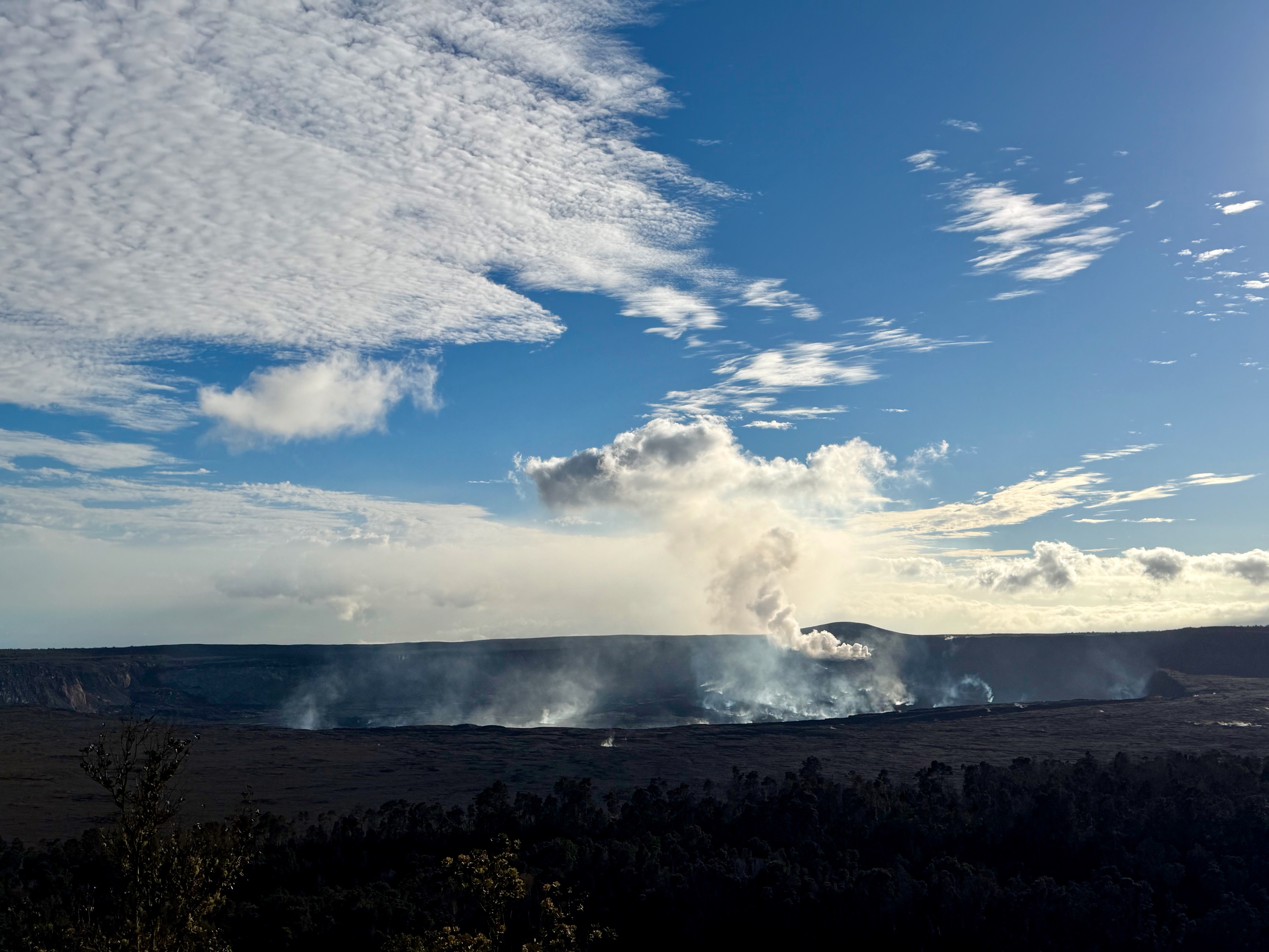 Hawai'i Volcanoes National Park/1 Crater Rim Dr W, Hawaii Volcanoes National Park, HI 96718, USA
