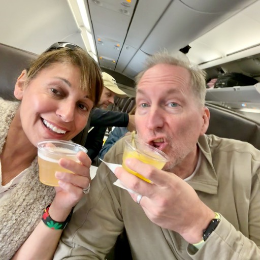 San José Mineta International Airport/
		    San Jose Mineta International Airport (SJC), 1701 Airport Blvd Ste B-1130, San Jose, CA 95110, USA