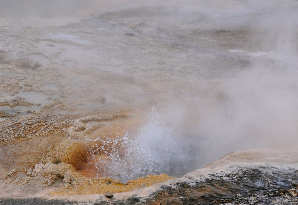 A hole full of boiling water... why not!/