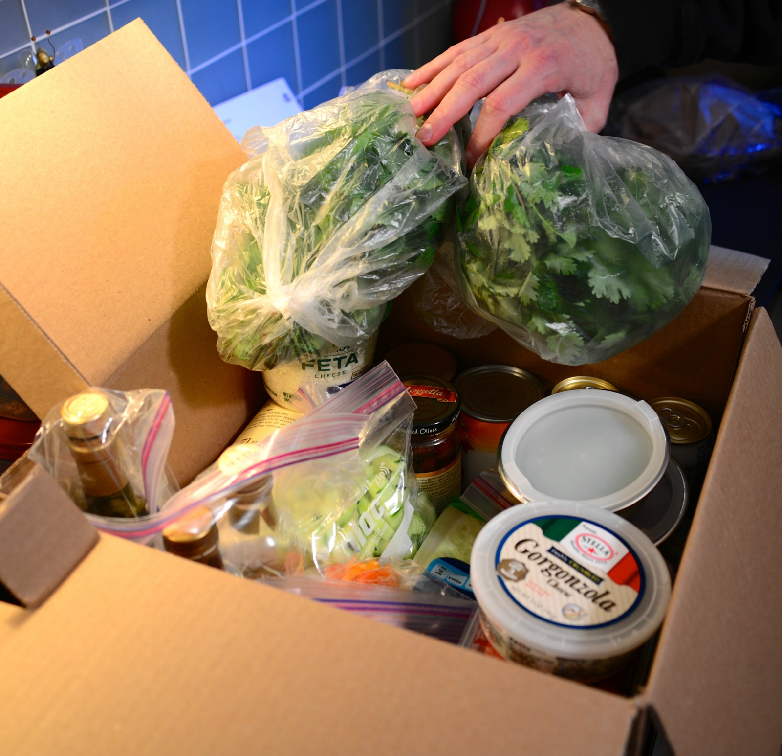 How many ingredients can a salad have?/