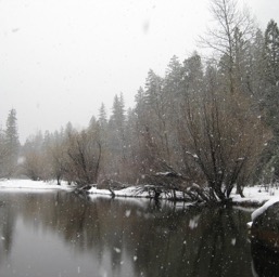 Mirror lake... what happened to half dome?/
		    